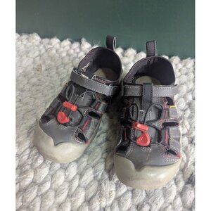 Keen Sandals Shoe Kid Sz 13 Red Grey Hiking Closed Toe Water